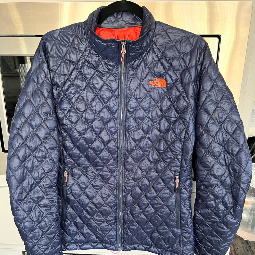 North face zip up jacket, unique colors!